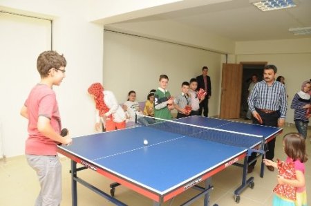 NFK Gençlik Merkezi sayesinde öğrenciler sokaklardan kurtarıldı