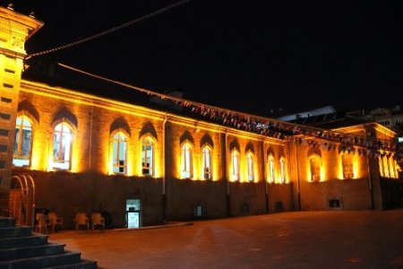 Niğde Öğretmenevi Işıklandırıldı