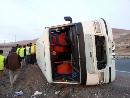 Niğde'de kaza: 9 yaralı
