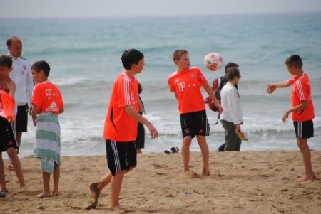 Nihat Kahveci: Ülkemizde futbol şampiyon olan takıma göre şekilleniyor
