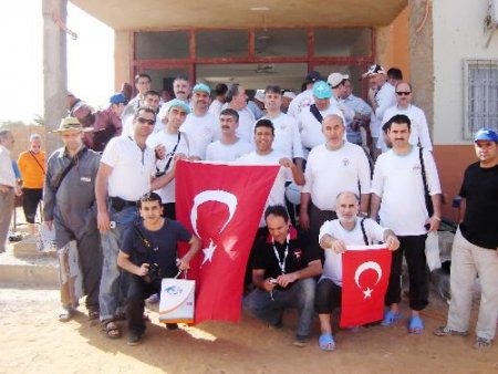 Nijer'e Yardım Elini Uzatan İşadamları Devrek'e Döndü