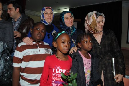 Nijerli öğrencilerin vedası Türk doktorlarını duygulandırdı