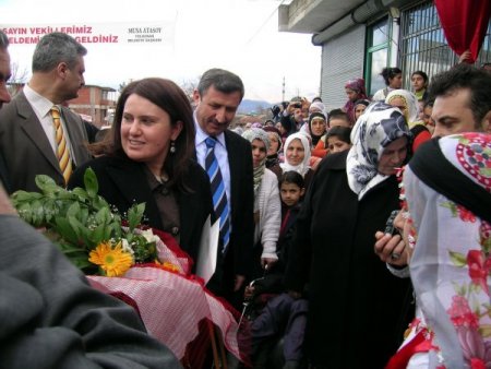 Niksar'da Kız Çocukları Eğitime Kazandırılıyor