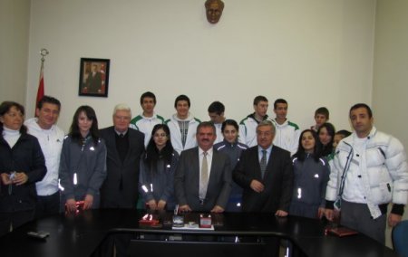 Nilüfer Ali Karasu Lisesi, Sporda Başarıya Doymuyor