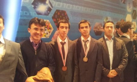 Nilüfer Fen Lisesi başarısını TÜBİTAK derecesi ile taçlandırdı