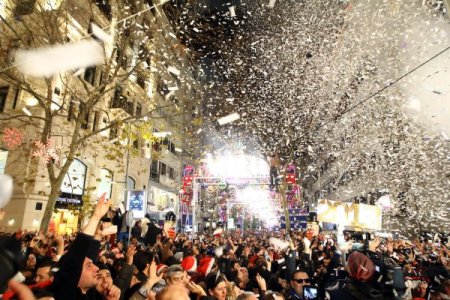 Nişantaşı'nda yılbaşı izdihamı