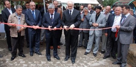 Nizip'te ihtiyaç sahibi öğrenciler yararına kermes