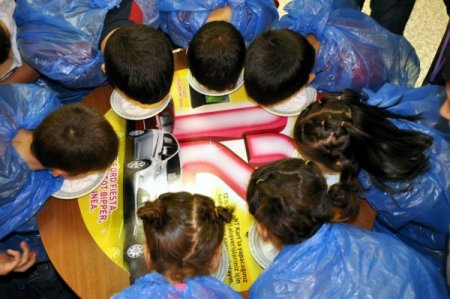 Nt'den Kimsesiz Çocuklara 23 Nisan Hediyesi