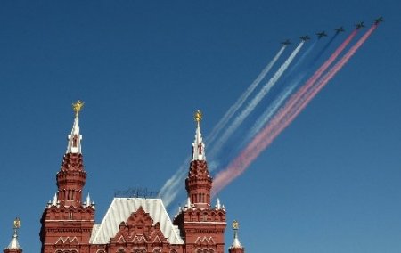 Nükleer füzeler 9 Mayıs provası için Kızıl Meydan’da