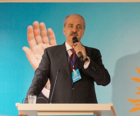 Numan Kurtulmuş: Şan peşinde değiliz, değerlerimizi kostüm gibi çıkarmayacağız