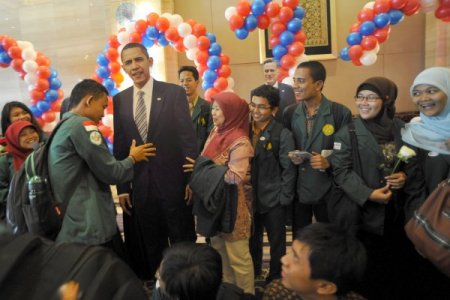 Obama'nın başarısı Endonezya'da da yankılandı