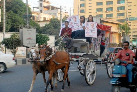 Obama’ya at arabalı destek