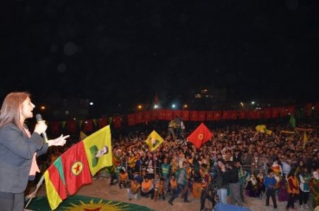 Öcalan’ın doğum günü için binlerce kişi Halfeti’ye geldi