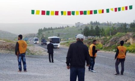 Öcalan'ın doğum gününü kutlamak için yola çıktılar
