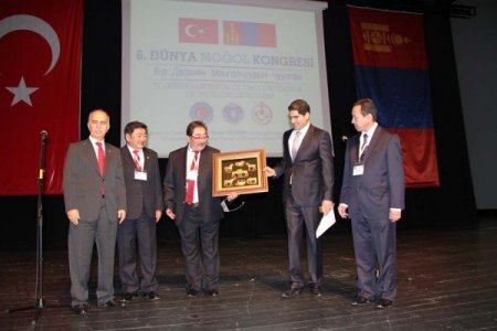 Ochirbat: Moğol Kongresi, Türkiye ile Moğolistan işbirliğini geliştirecek (2)