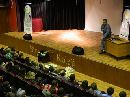 Ödemiş'te sınav kaygısı ve motivasyon semineri verildi