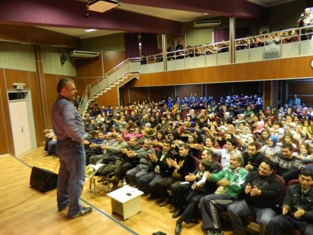 Ödemiş'te sınav kaygısı ve motivasyon semineri verildi