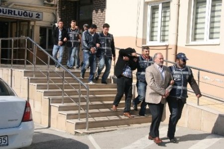 Ödenilen senedi icraya veren tefeci çetesi operasyonla çökertildi