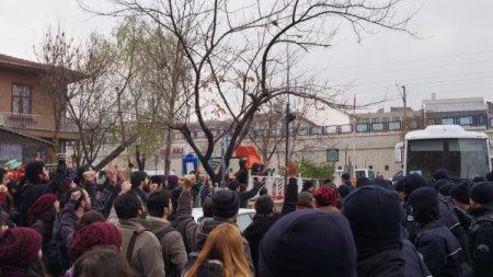 ODTÜ'de çıkan olaylarla ilgili gözaltına alınan 10 kişi adliyede (2)