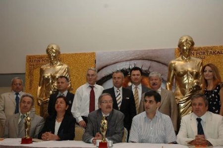 Ödüllü Yönetmenler Altın Portakal Jürisinde