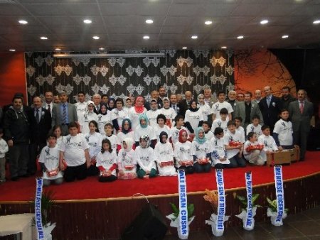 Of’ta Kutlu Doğum etkinlikleri şölen havasında geçiyor