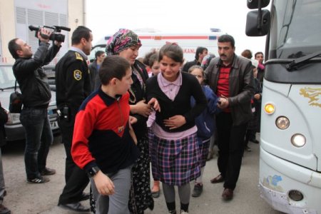 Öğle yemeğinden zehirlendikleri iddia edilen 36 öğrenci tedavi altına alındı