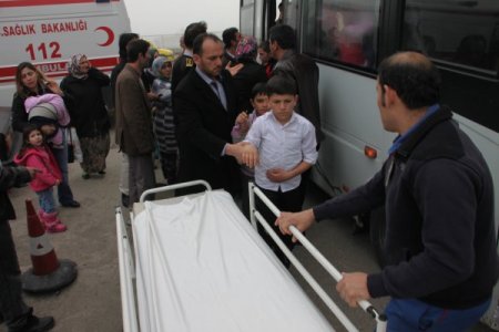 Öğle yemeğinden zehirlendikleri iddia edilen 36 öğrenci tedavi altına alındı