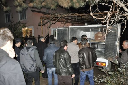 Oğlu tarafından kurşun yağmuruna tutulan baba öldü