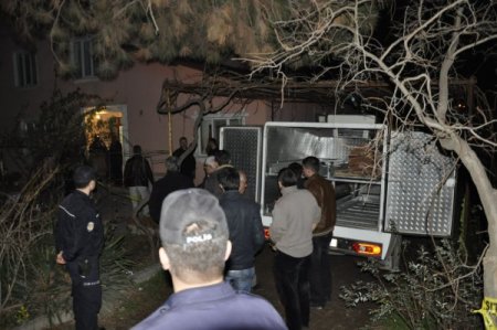 Oğlu tarafından kurşun yağmuruna tutulan baba öldü