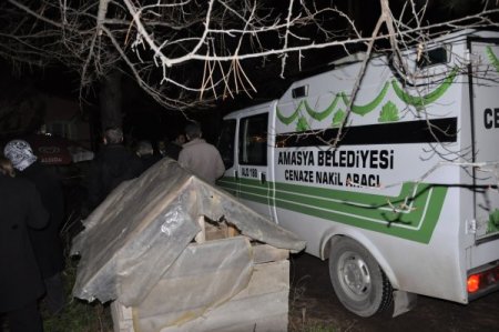 Oğlu tarafından kurşun yağmuruna tutulan baba öldü