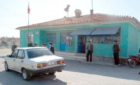 Oğlunu Evlendirmek Ve Kredi Borcunu Ödemek İçin Böbreklerini Satmışlar