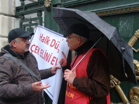 Oğlunu örgütten kurtarmak isteyen babaya TAYAD'lılardan baskı