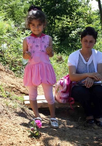 Oğlunu Ve Damadını Grizuda Yitiren Acılı Baba: Onlar Gelmeyince Biz Geldik