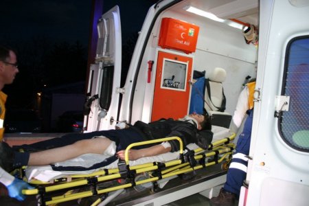 Öğrenci servisi ile TIR çarpıştı: 14 yaralı