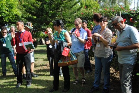 Öğrenciler, 2 yıl içinde 6 ülkenin dedektif öykülerini bir kitapta toplayacak