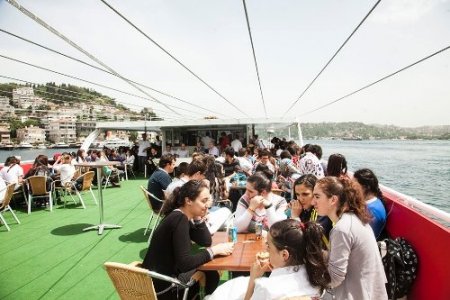 Öğrenciler, boğaz gezileriyle şehrini tanıyor