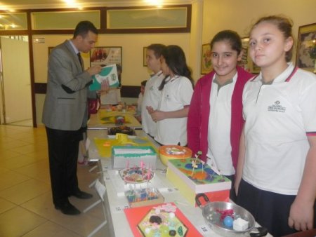 Öğrenciler, hücre modeli tasarımında yarıştı