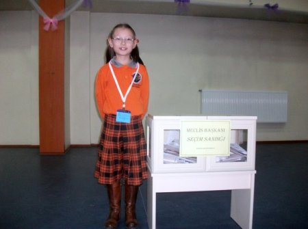 Öğrenciler, okul öğrenci temsilcilerini seçti