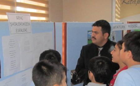 Öğrenciler, Türkçe sergisi açtı