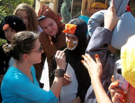 Öğrenciler, ziyaretçilere hayvan kıyafetiyle bilgi verecek