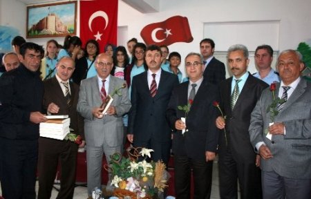 Öğrenciler cezaevinde 'kutlu doğum' etkinliği düzenledi