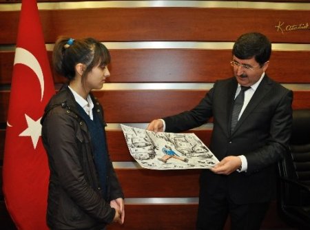 Öğrenciler deprem bilincini resim ve kompozisyonlarla anlattı
