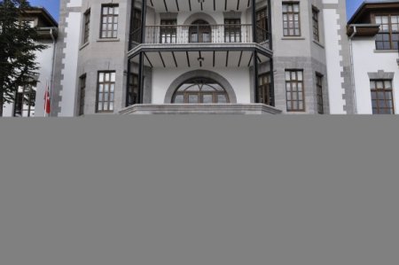 Öğrenciler disiplinli olsun diye Merzifon Fen Lisesi'nde okul zili çalmıyor