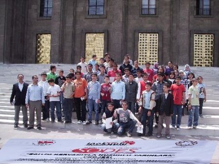 Öğrenciler İlk Defa Kızıltepe Dışına Geziye Çıktı
