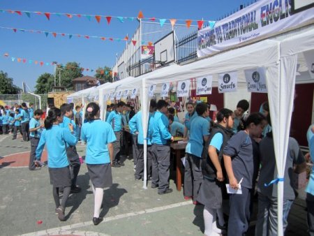 Öğrenciler İngilizce Fuarına Yoğun İlgi Gösterdi
