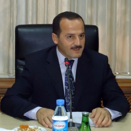 Öğrenciler Muş'ta Kiralık Ev Bulmakta Zorlanınca Devreye Rektör Girdi