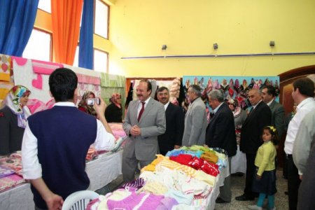 Öğrenciler Yararına Kermes Düzenlendi