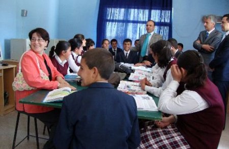 Öğrencilerden Kaymakama: Okumak İstiyoruz, Ne Olursunuz Bize Yardım Edin
