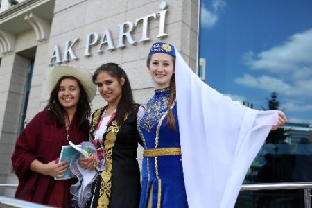 Öğrencilerin Ankara'daki ziyaretleri sürüyor