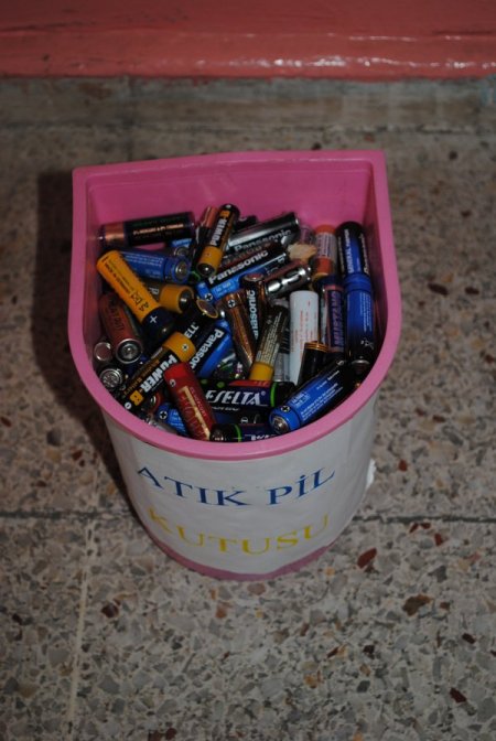 Öğrencilerin Atık Pil Toplama Projesi Kabul Edildi